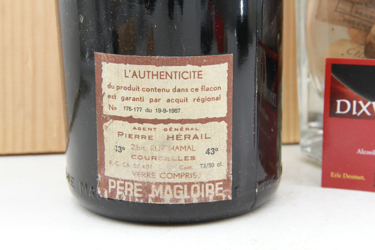 Calvados Vieux Père Magloire Vielle réserve ,Cordon Rouge 12 ans d age. +-70 ties