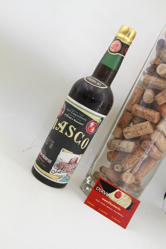 Moscato Cherchi    Del Lugudoro.  Sassari  vielle bouteille annees 40