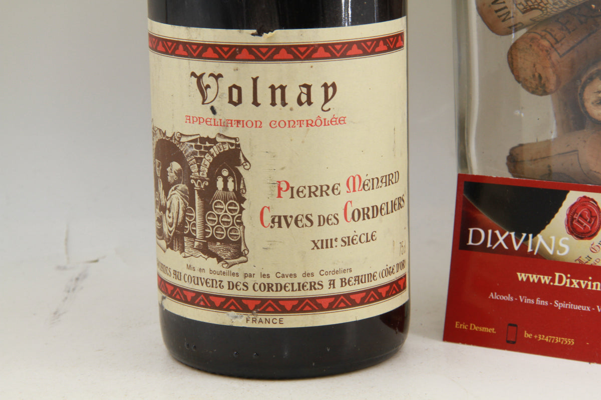 Volnay Village  1985. Caves des Cordeliers