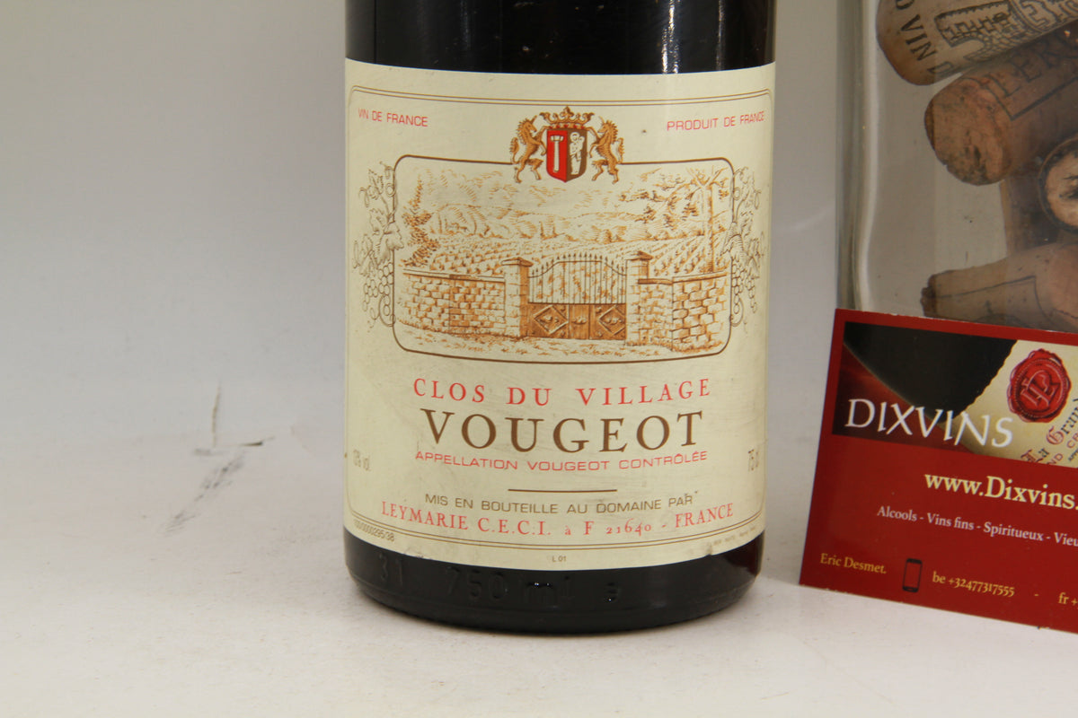 Vougeot "Clos Du Village" Leymarie.  2002