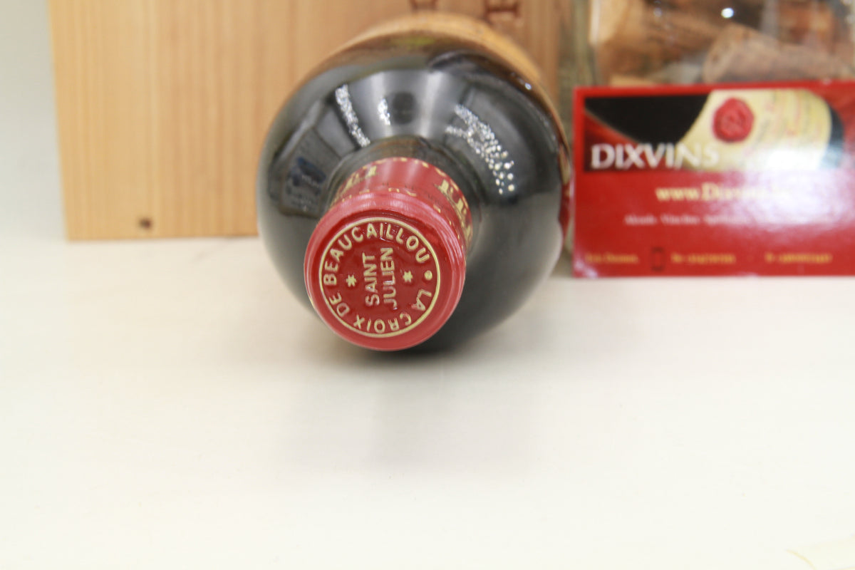 La Croix de Beaucaillou    Saint Julien.  2000