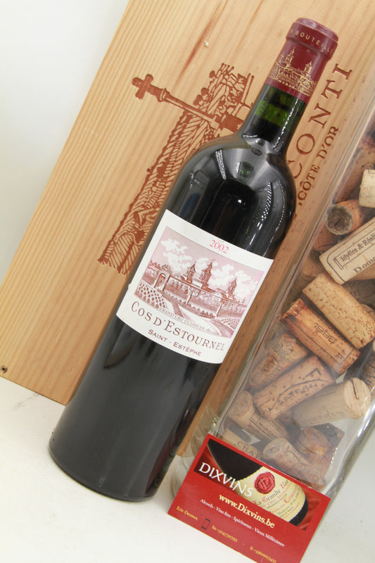 - Chateau Cos D'Estournel Grand Cru Classé de Saint Estèphe. 2002. 75cl