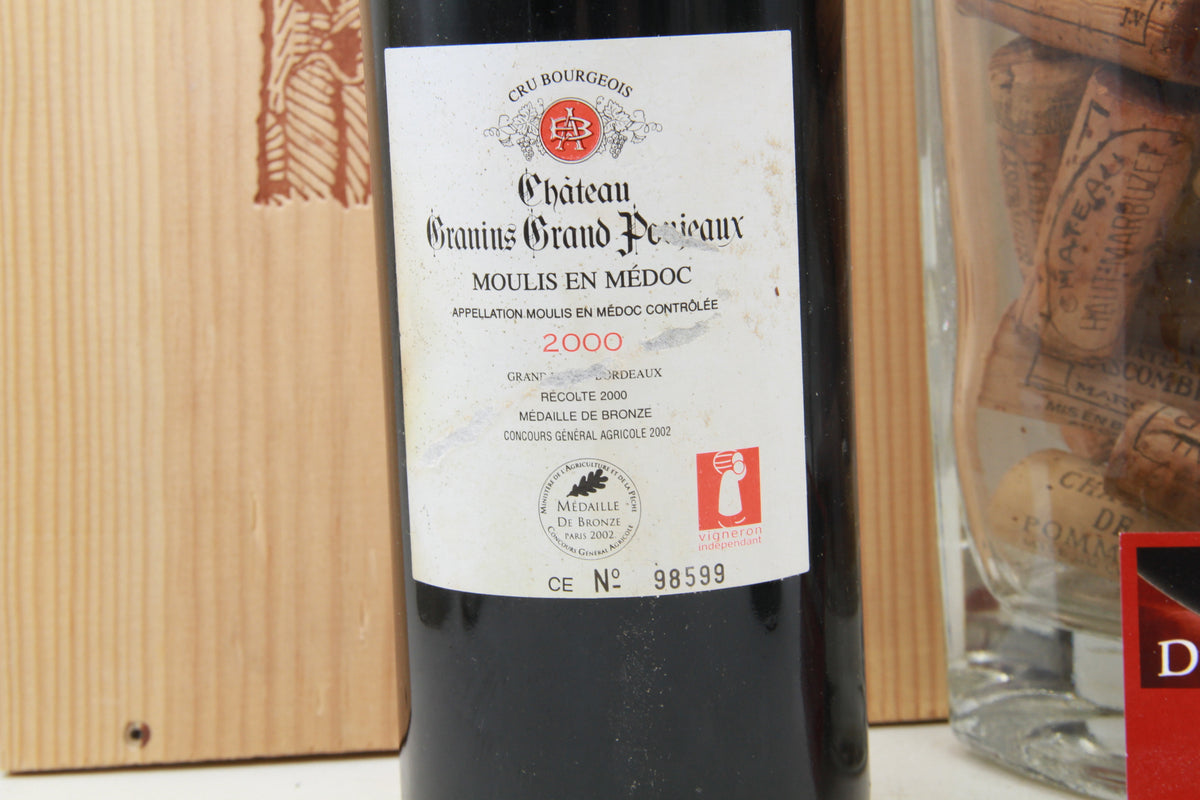 Chateau Granins Grand Poujeaux    Moulis en Médoc   2000